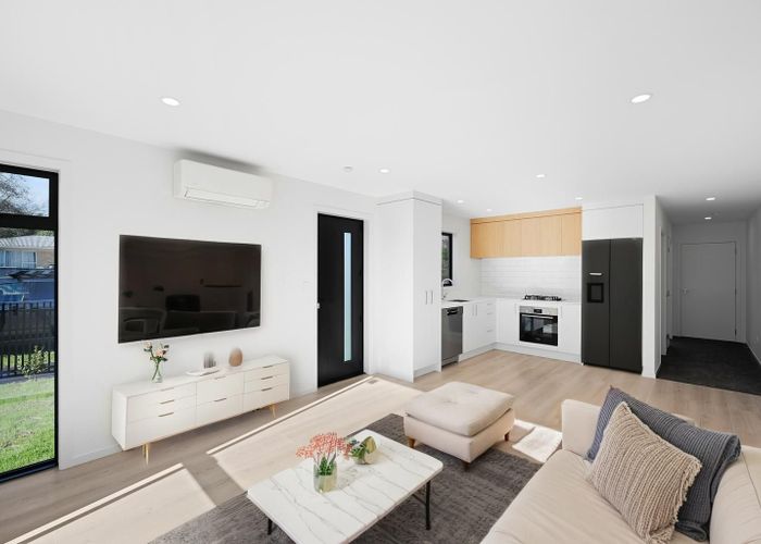  at 2/17 Fend Street, Chartwell, Hamilton, Waikato