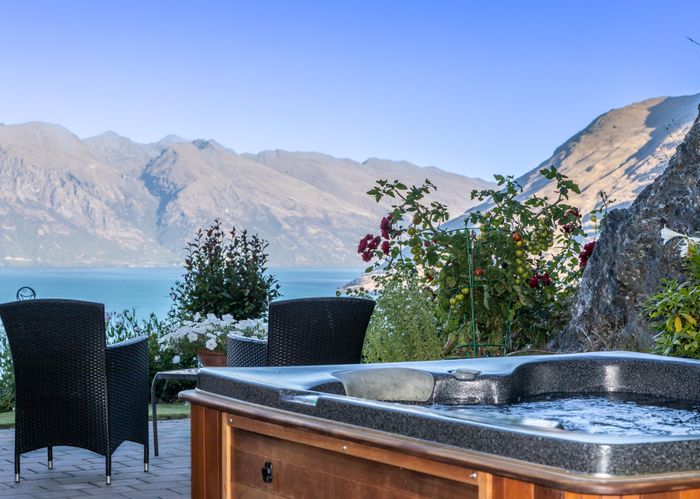  at 10 Chandler Lane, Fernhill, Queenstown