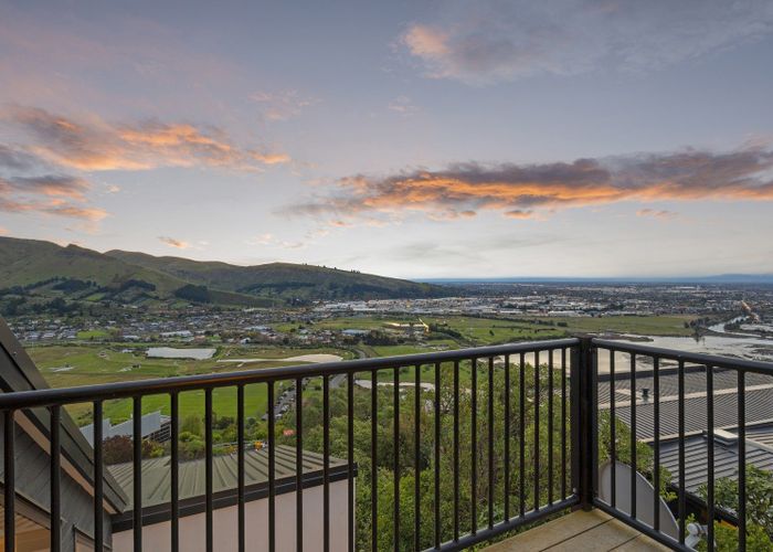  at 17 Brigid Place, Mount Pleasant, Christchurch City, Canterbury