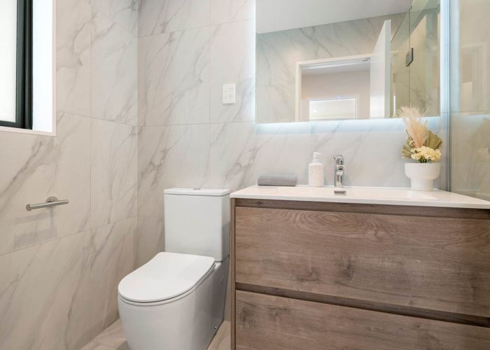  at 95D  Kervil Avenue, Te Atatu Peninsula, Waitakere City, Auckland