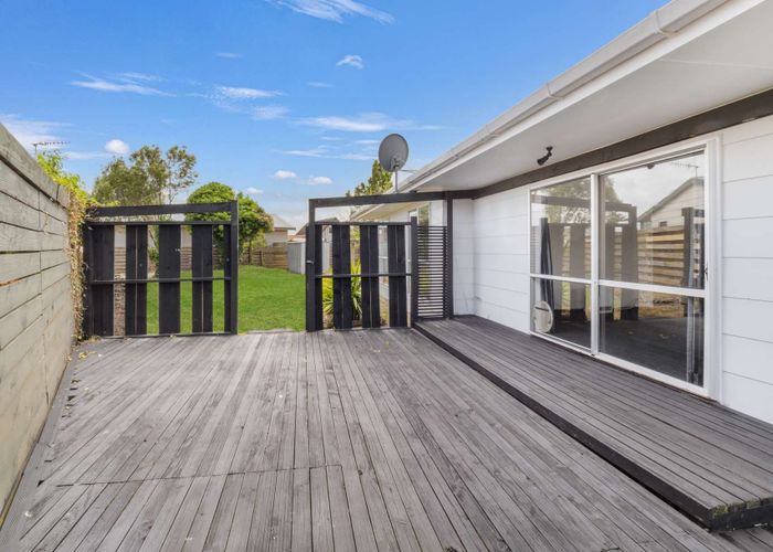  at 41 Acacia Street, Kelvin Grove, Palmerston North, Manawatu / Whanganui