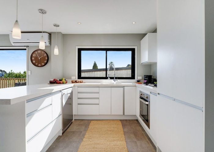  at 2/234 Rangatira Road, Beach Haven, North Shore City, Auckland