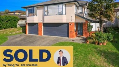  at 5 Thomas Hamer Place, Greenhithe, Auckland