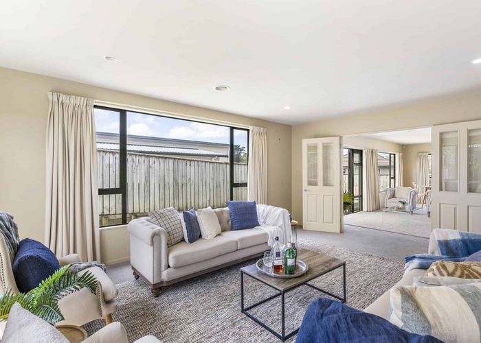  at 16 Greenstone Place, Aotea, Porirua