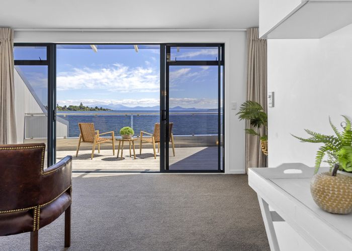  at 2/227 Lake Terrace, Waipahihi, Taupo, Waikato