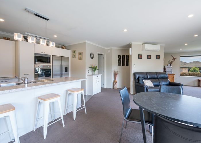  at 17 Harriet Court, Richmond, Richmond