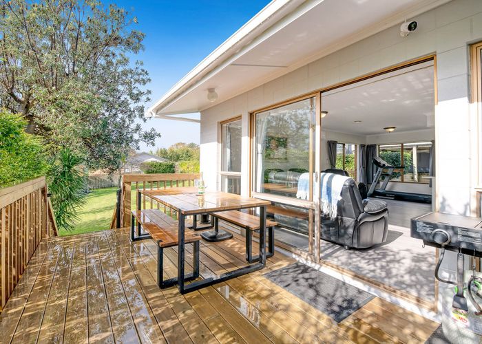  at 39 Gledstane Road, Stanmore Bay, Rodney, Auckland