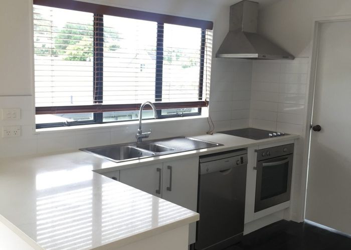  at 4/21 Lunn Avenue, Mount Wellington, Auckland City, Auckland