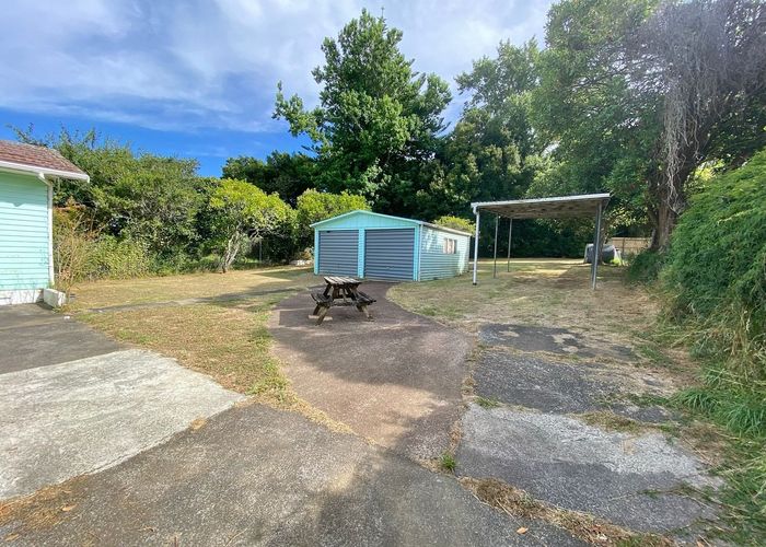  at 14 McClintock Road, Massey, Waitakere City, Auckland