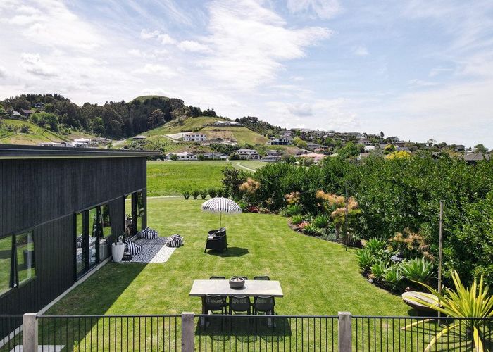 For sale 105 Puketapu Road, Taradale, Napier, Hawke's Bay homes.co.nz