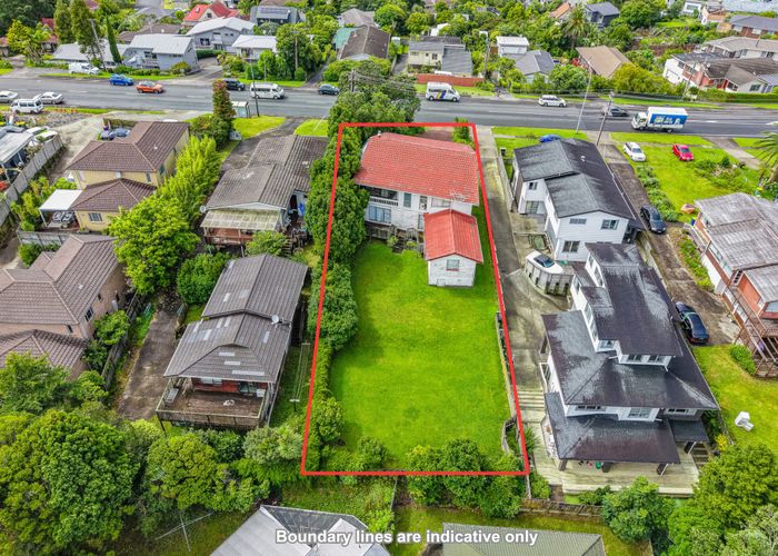  at 112 Sunset Road, Unsworth Heights, North Shore City, Auckland