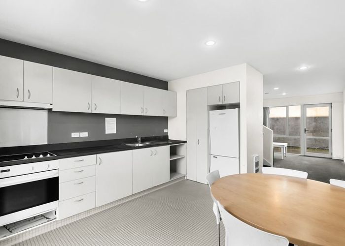  at 4/340 Lincoln Road, Addington, Christchurch