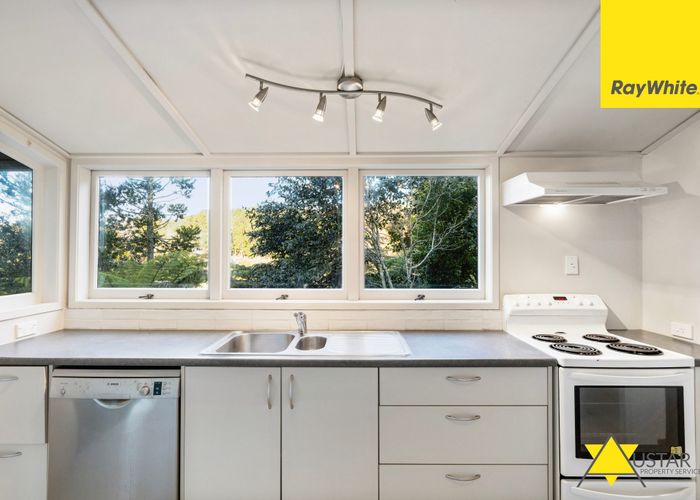  at 38 Daffodil Street, Titirangi, Waitakere City, Auckland