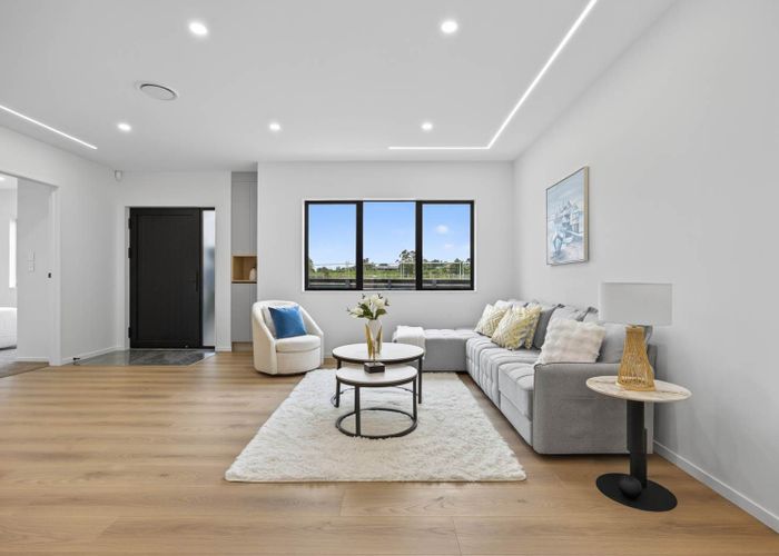  at 28  Putahi Crescent, Opaheke, Papakura, Auckland