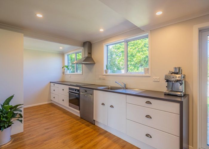  at 17 Kaka Road, Raumati Beach, Paraparaumu