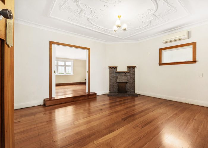  at 12 Darlington Terrace, Miramar, Wellington