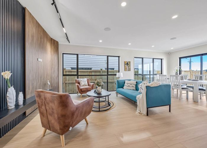  at 25 Knockanara Drive, Flat Bush, Manukau City, Auckland