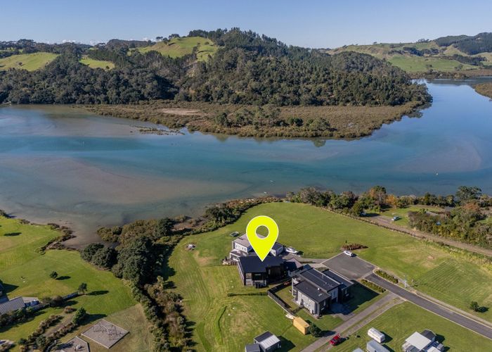 at 17 Fred Harsant Drive, Cooks Beach, Thames-Coromandel, Waikato