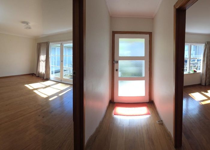  at 2/7 Corin Ave, Manurewa, Manukau City, Auckland