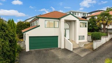  at 1/8 Carrigans Close, Pinehill, Auckland