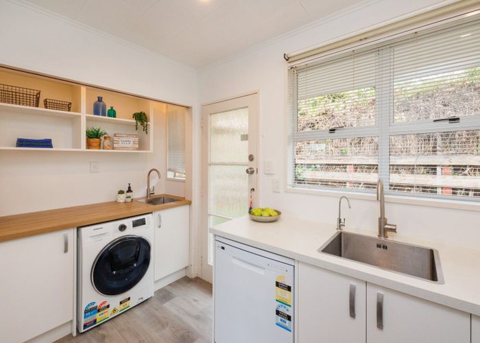  at 2A Worcester Street, West End, Palmerston North