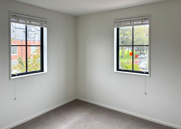  at 1/25 Bunyan Street, Waltham, Christchurch City, Canterbury