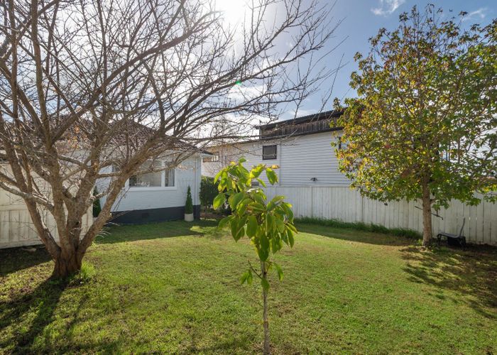  at 16 Achilles Crescent, Narrow Neck, Auckland