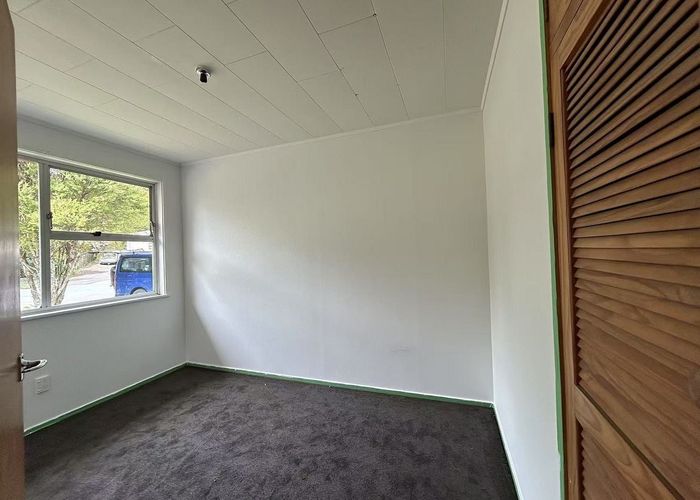  at 77 Chilcott Road, Henderson, Waitakere City, Auckland