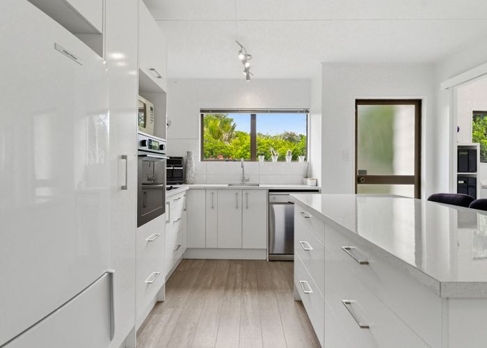  at 26B Sunward Rise, Glenfield, North Shore City, Auckland