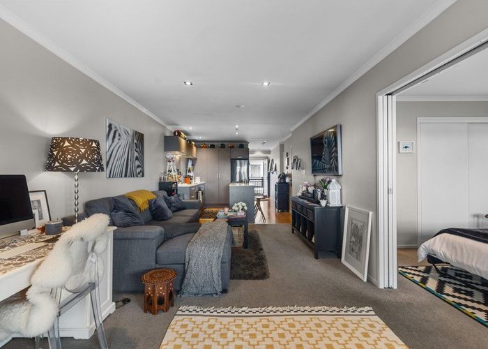  at 205/277 Maunganui Road, Mount Maunganui, Tauranga, Bay Of Plenty