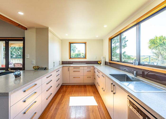  at 11 Burtts Road, Durie Hill, Whanganui, Manawatu / Whanganui
