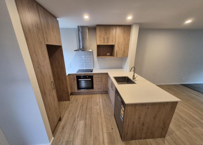  at 2/102 Strickland Street, Sydenham, Christchurch City, Canterbury
