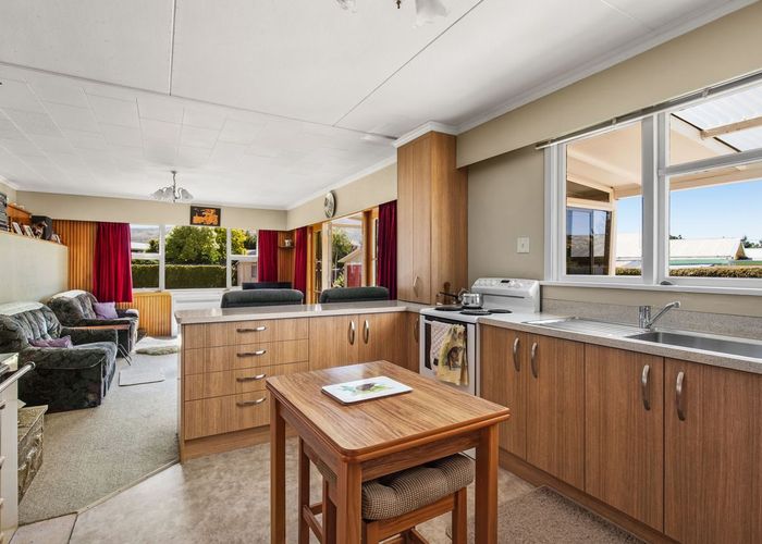  at 5 Marsh Road, Ettrick