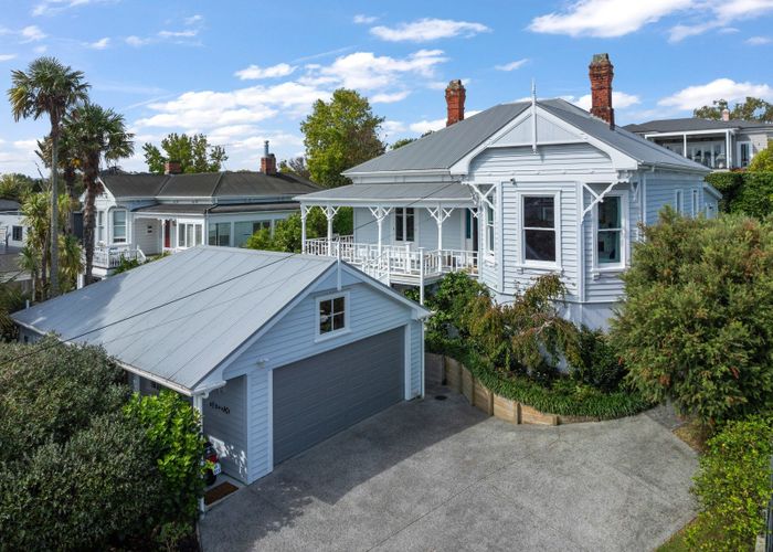  at 33 Windmill Road, Mount Eden, Auckland