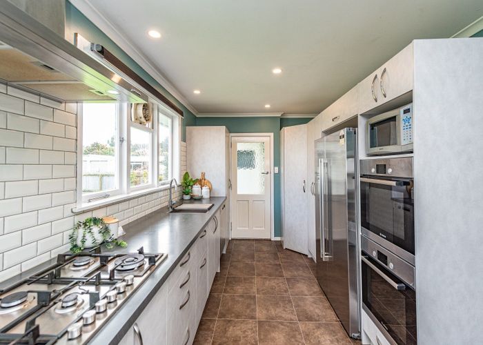  at 17 Caffray Avenue, Aramoho, Whanganui