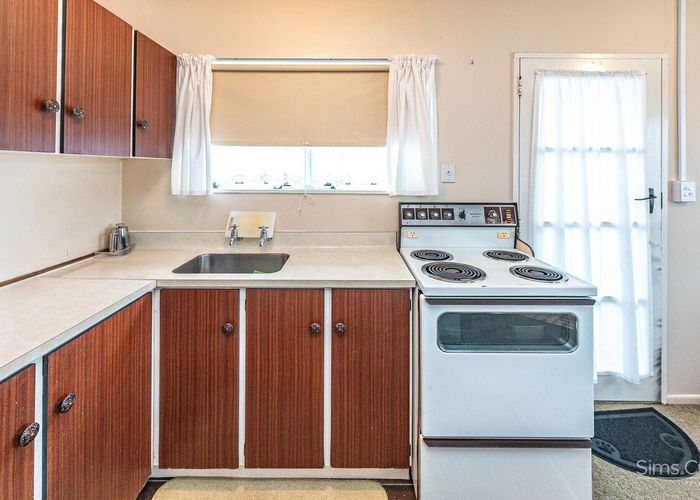  at 5 Avon Place, Springvale, Whanganui, Manawatu / Whanganui