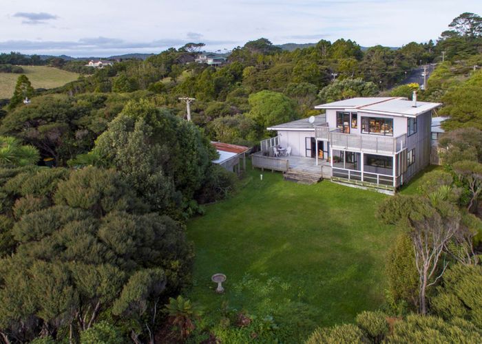  at 1 Te Ahuahu Road, Piha, Piha