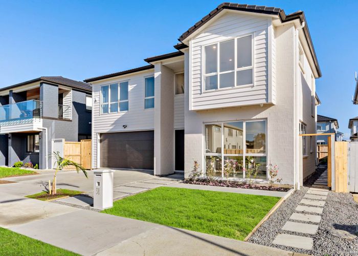  at 38 Nightingale Road, Flat Bush, Auckland