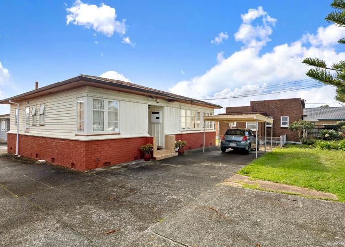  at 1/36 Delta Avenue, New Lynn, Auckland