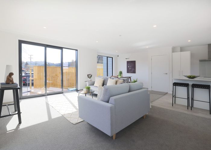  at 215 Stokes Valley Road, Stokes Valley, Lower Hutt, Wellington