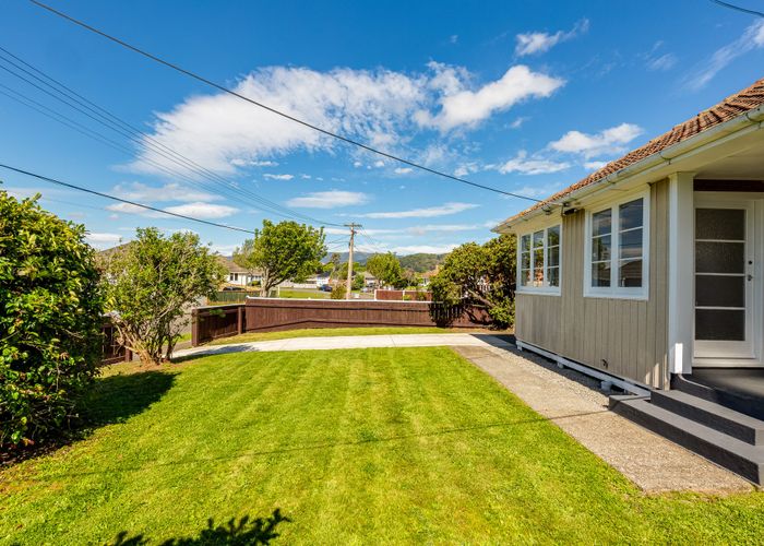  at 22 Ngata Grove, Trentham, Upper Hutt