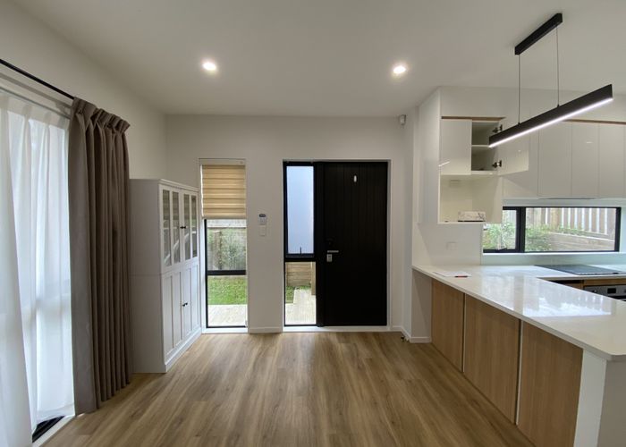  at 22A Batkin Road, New Windsor, Auckland