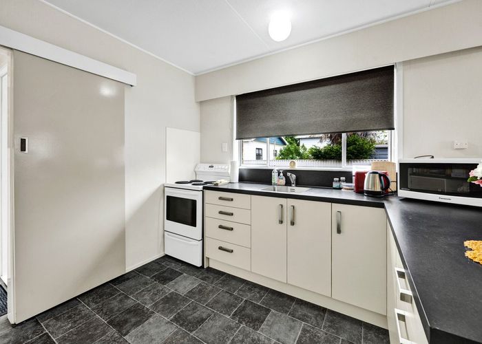  at 15 Grey Street, Normanby, Hawera