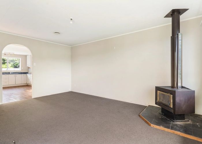  at 10 Siska Place, Wattle Downs, Auckland
