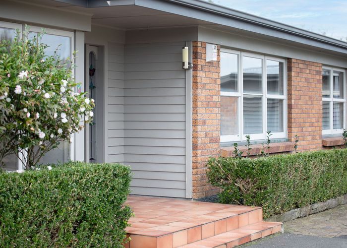  at 8 Braid Road, Saint Andrews, Hamilton, Waikato