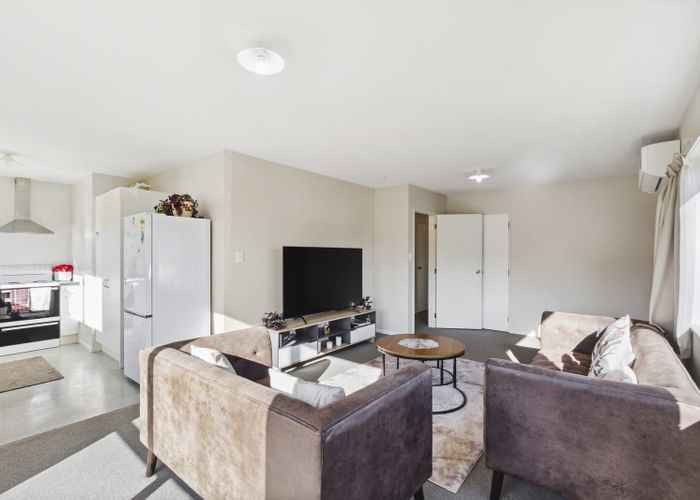  at 25 Leonard road, Mount Wellington, Auckland City, Auckland
