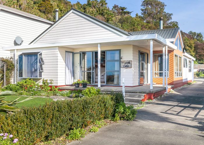  at 28 Beach Road, Collingwood