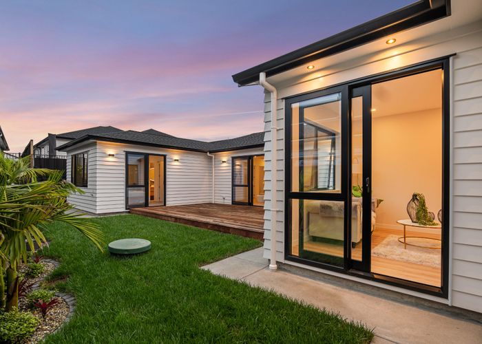  at 405 Te Taruna Drive, Milldale, Rodney, Auckland