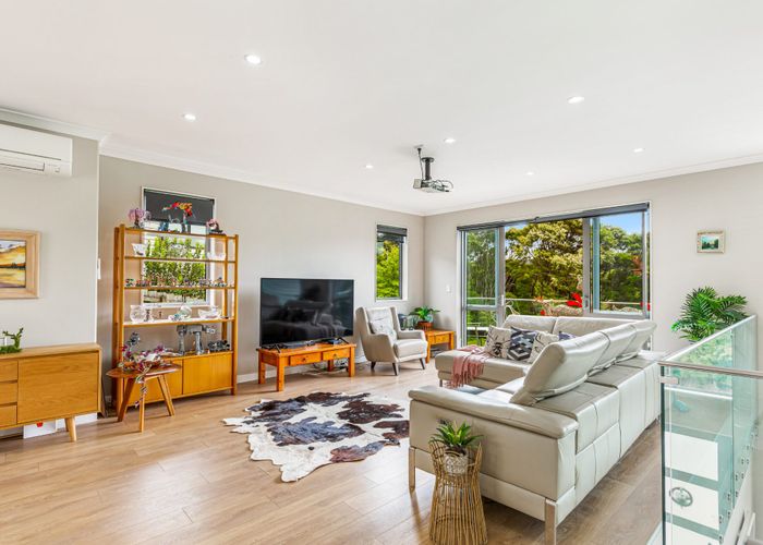  at 9 Korihi Drive, Swanson, Auckland