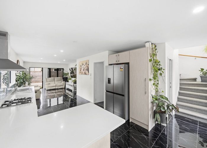  at 5E James Road, Manurewa, Manukau City, Auckland